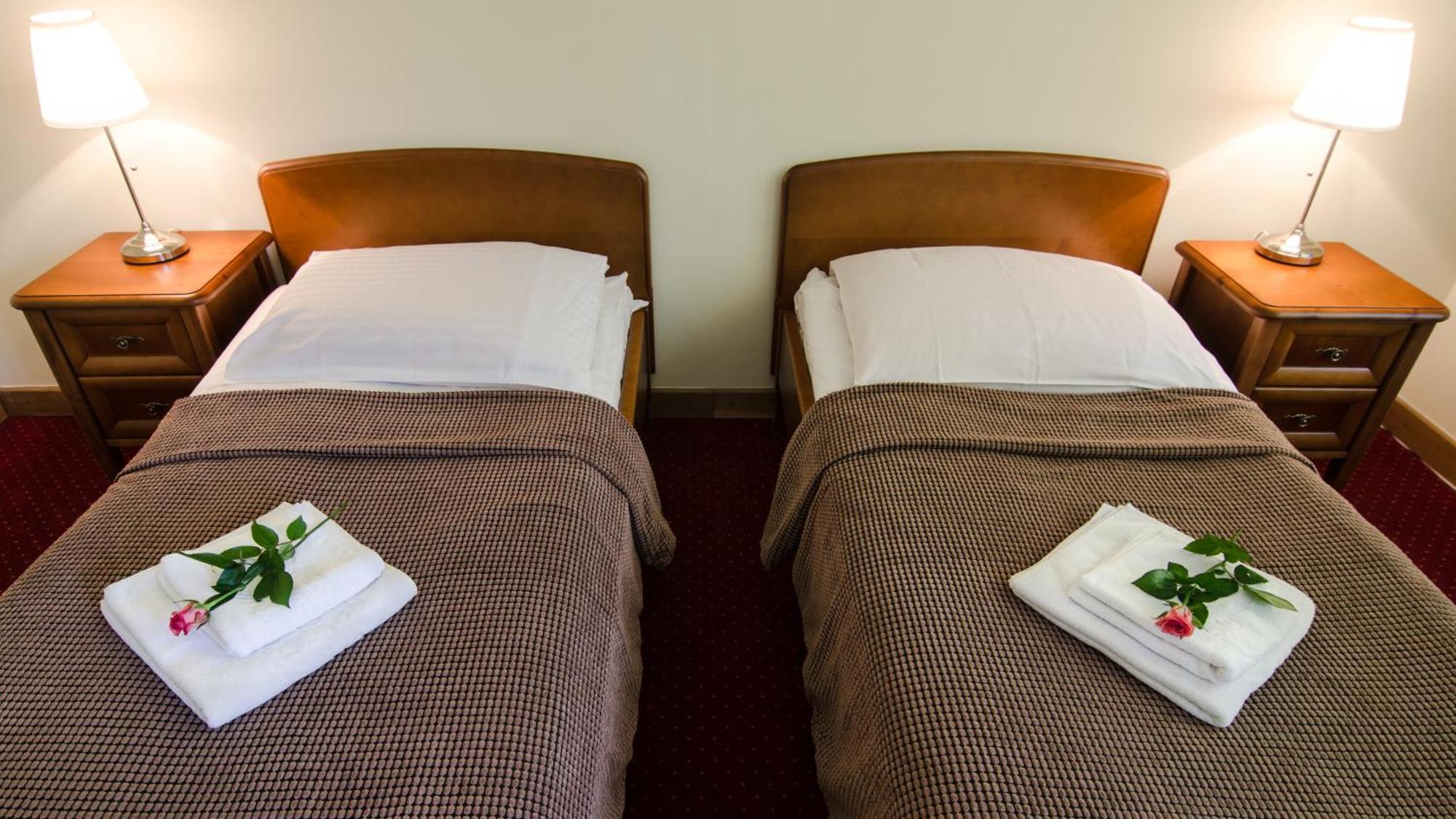 Hotel Lazienkowski Варшава Екстериор снимка