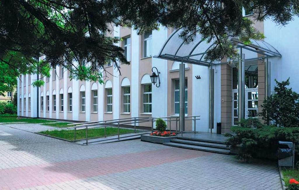 Hotel Lazienkowski Варшава Екстериор снимка
